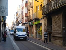 Local en plena zona comercial d'Igualada photo 0