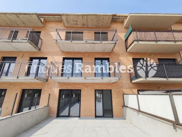 Piso En venta en Poble Sec, Igualada photo 0