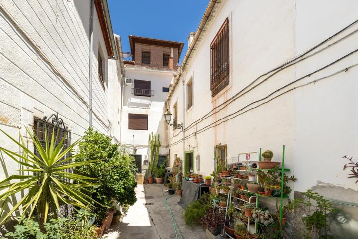 GRAN OPORTUNIDAD SOLAR CON CASA EN ALBAICÍN 'MIRADOR DE ROLANDO' ,GRANADA photo 0