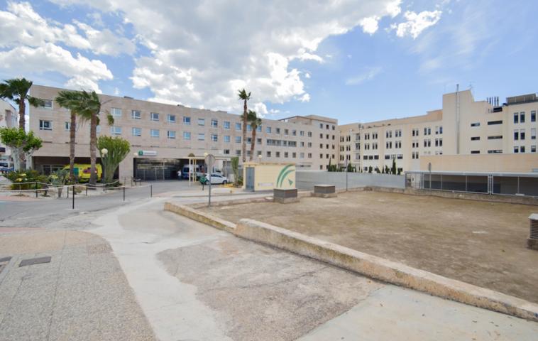 LOCAL JUNTO HOSPITAL MOTRIL photo 0