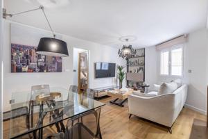 FANTÁSTICO APARTAMENTO TOTALMENTE REFORMADO EN PLENO CENTRO DE GRANADA photo 0