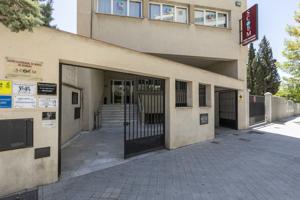 🏢 Edificio Dotacional en Venta – Inversión Estratégica en Granada Capital photo 0