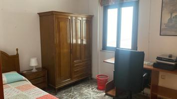 🎓 ¡AMPLIO PISO DE 4 HABITACIONES EN ZONA PLAZA DE TOROS PARA ESTUDIANTES! 🏡 photo 0
