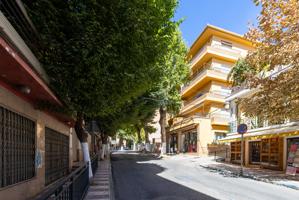 🏡 Se vende acogedor piso en Lanjarón ✨ Económico, tranquilo y con financiación disponible 💶✅ photo 0