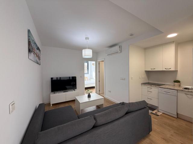 SE ALQUILA ACOGEDOR PISO EN ARMILLA ZONA PTS photo 0