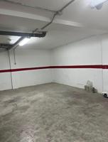 SE ALQUILA AMPLIA COCHERA EN LA ZUBIA photo 0