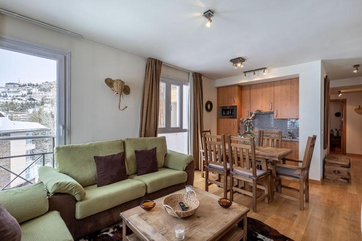 FANTASTICO PISO CON GARAJE EN SIERRA NEVADA photo 0