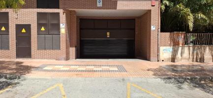 PLAZA DE GARAJE EN ALAMEDA. EDF. FERROVIAL photo 0