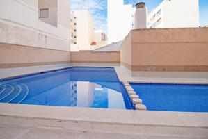 APARTAMENTO CON GARAJE Y PISCINA EN TORREVIEJA photo 0