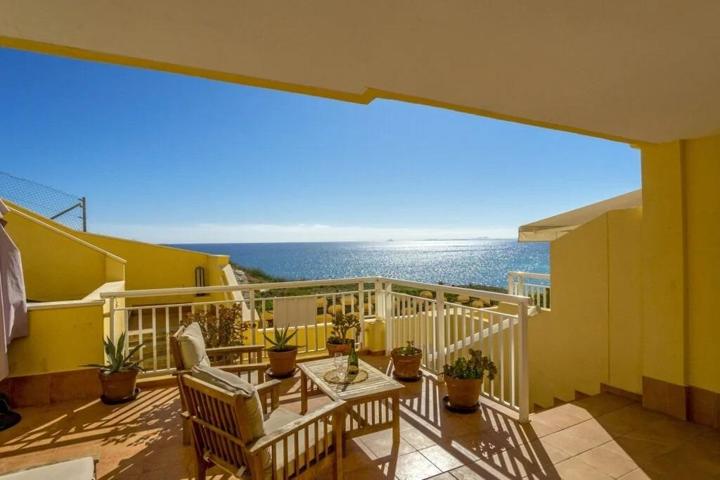 DÚPLEX CON VISTAS DESPEJADAS AL MAR EN CAMPOAMOR photo 0