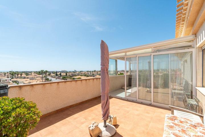 ÁTICO CON PISCINA, PARKING Y PRECIOSAS VISTAS EN ORIHUELA COSTA photo 0