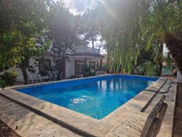 FINCA CON GRAN PARCELA Y PISCINA PRIVADA EN LA HUERTA DE ORIHUELA photo 0
