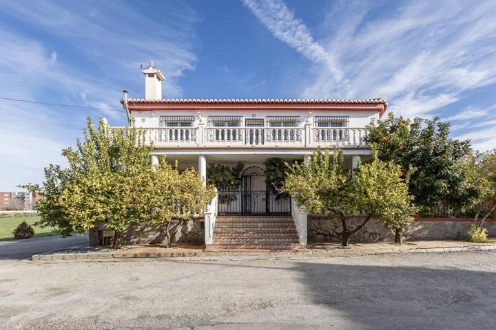 PRECIOSA CASA EN ALHENDIN photo 0