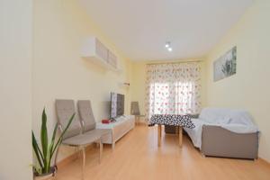 ¡Oportunidad única! Apartamento con encanto, listo para entrar a vivir o generar ingresos desde el primer día. photo 0