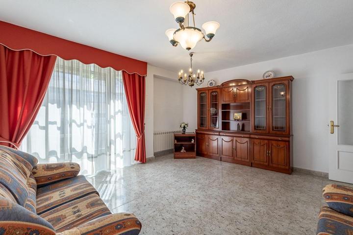 GRAN PISO EN LOS VILLARES - JAEN photo 0