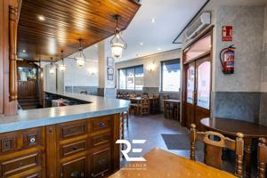 OPORTUNIDAD EXCLUSIVA!! TRASPASO DE RESTAURANTE EQUIPADO, CON LICENCIA Y TERRAZA EXTERIOR 6 MESAS !! photo 0