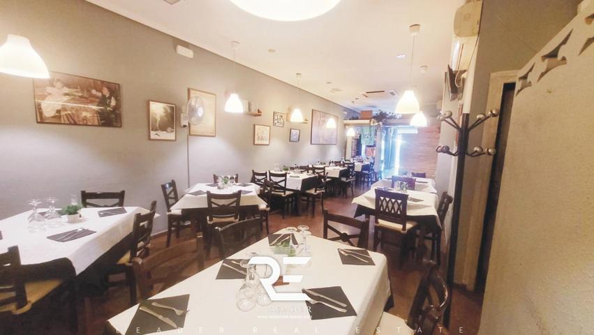 VENTA DE LOCAL RESTAURANTE CON LICENCIA DE ACTIVIDAD Y 30 AÑOS DE TRAYECTORIA EN MONCADA JUNTO CEU!! photo 0