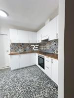 VIVIENDA REFORMADA EN PLANTA BAJA CON LICENCIA TURÍSTICA EN TORREVIEJA MUY CERCA DE LA PLAYA !! photo 0