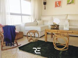 ESTUPENDO PISO CON TERRAZA CON VISTAS A LA PLAYA Y EL MAR, CON PISCINA RESIDENCIAL EN BENICASIM !! photo 0
