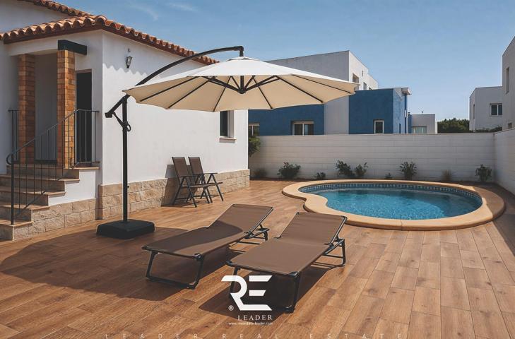 CHALET REFORMADO CON PISCINA PRIVADA Y VISTAS AL MONTGÓ DÉNIA !! photo 0