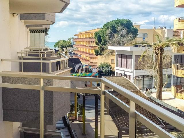 Salou - Bonito apartamento en zona turística a 250 metros de la playa photo 0