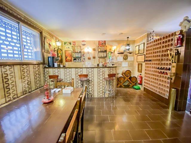 Salou - Local en venta en C-Illes Balears photo 0