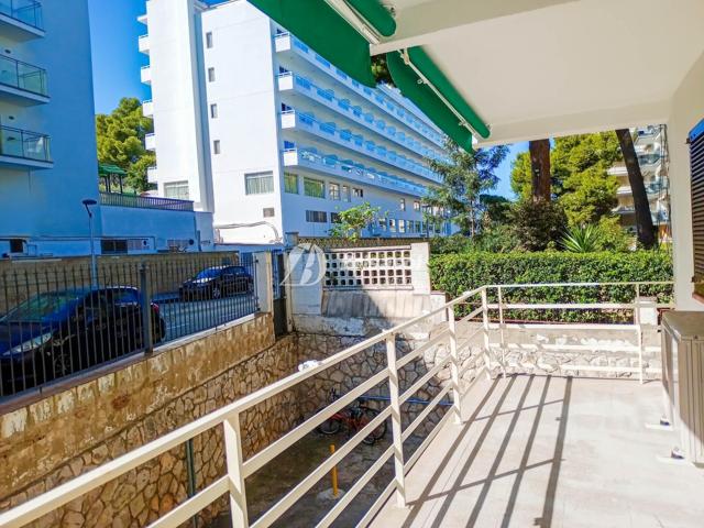 Salou - Apartamento reformado con 3 dormitorios photo 0
