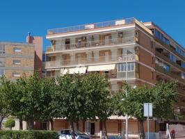 La Pineda. Apartamento con piscina junto a la playa photo 0