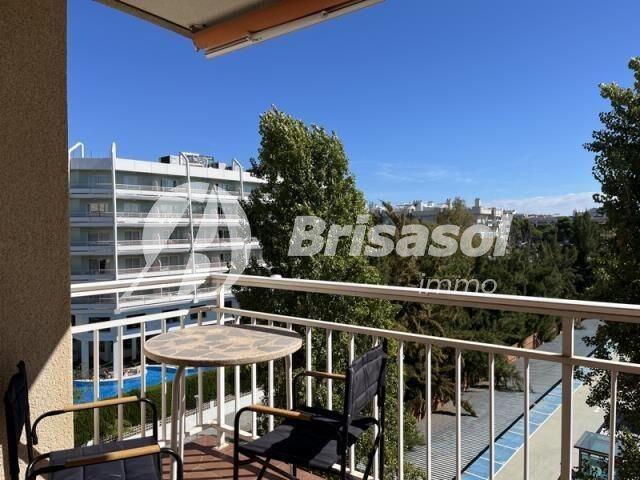 APARTAMENTO CON PISCINA CERCA DE PLAYA photo 0