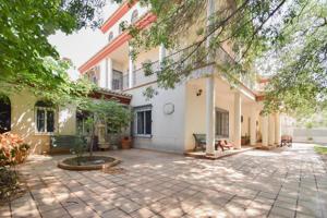 PRECIOSO CHALET EN VENTA photo 0