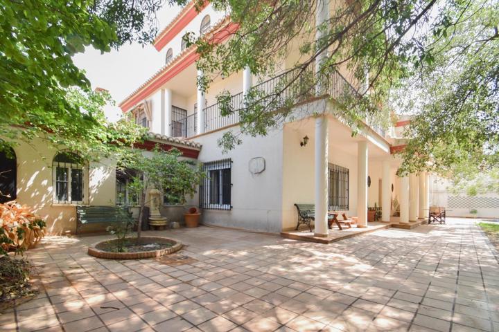 PRECIOSO CHALET EN VENTA photo 0