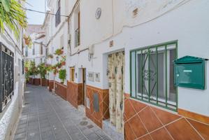 ¡Oportunidad única en Güejar Sierra! photo 0