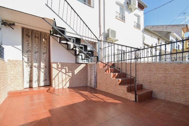 Casa en Fuente Vaqueros photo 0