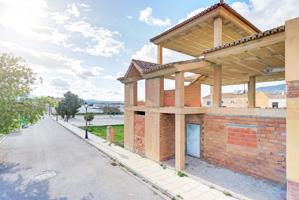 Solar con estructura photo 0