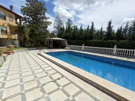 Magnifico adosado con piscina comunitaria photo 0