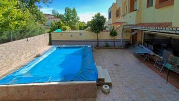 CASA PAREADA EN ALFACAR photo 0