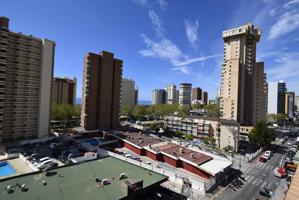 Apartamento en La Playa de Levante con garaje y trastero photo 0