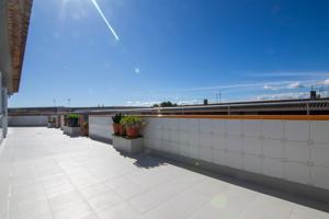 Ático exclusivo en Silla con espectacular terraza y estilo rústico photo 0