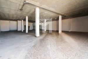 LOCAL CONVERTIBLE EN VIVIENDA O PROYECTO INMOBILIARIO EN TORRENT photo 0