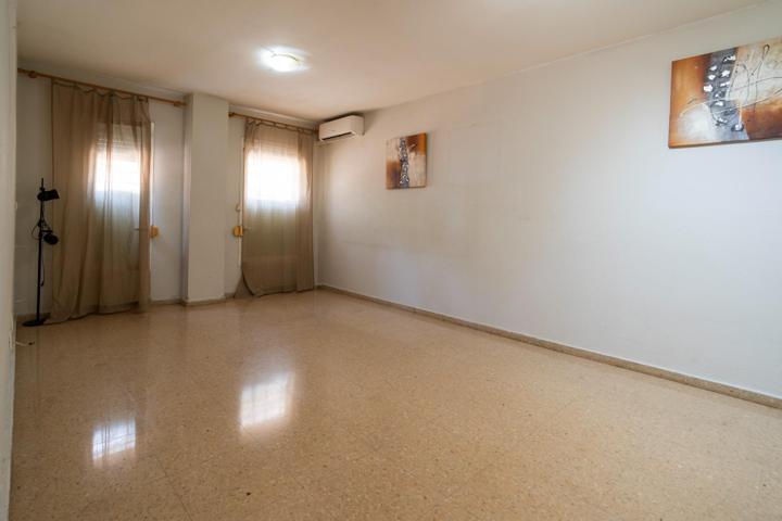 VIVIENDA ENTRESUELO EN XIRIVELLA photo 0