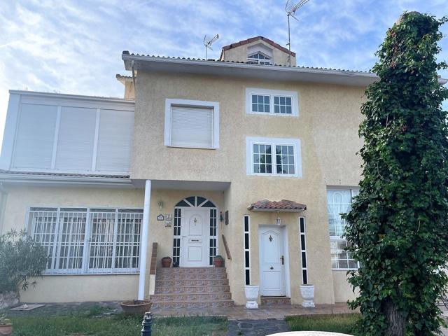 CHALET INDEPENDIENTE EN VENTA EN ARGANDA DEL REY photo 0