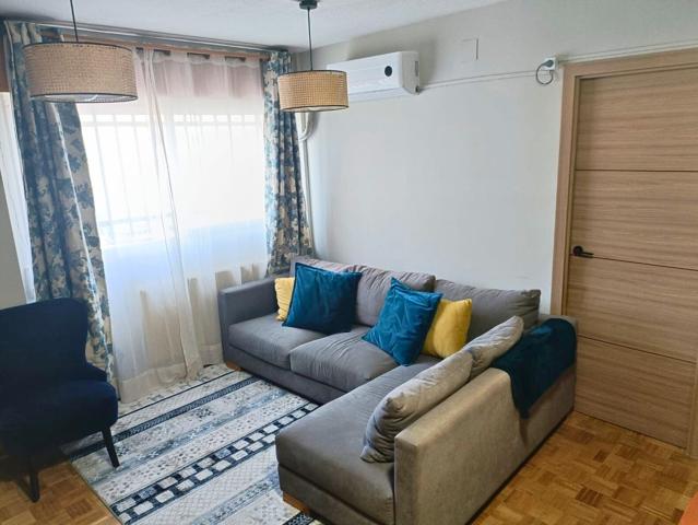 OPORTUNIDAD ÚNICA! PISO EN VENTA EN EXCELENTE UBICACIÓN. photo 0