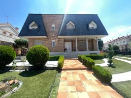 Impresionante Chalet en Arganda del Rey - Los Villares photo 0