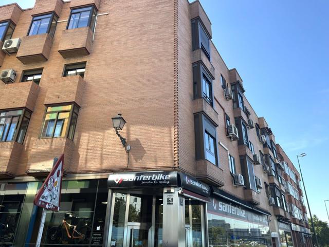 PISO EN VENTA AL LADO DE LA M-30 EN SAN DIEGO - PUENTE DE VALLECAS photo 0