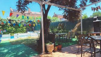 Magnífica Propiedad en Rivas - Vaciamadrid con Piscina y Amplias Estancias photo 0