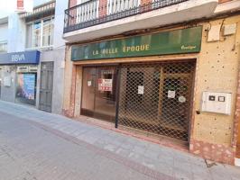 MONTIJO, LOCAL COMERCIAL EN EL CENTRO CON SOTANO Y REJA DE SEGURIDAD photo 0