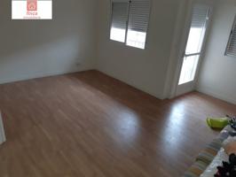 MONTIJO, PISO ALQUILER NUEVO A ESTRENAR, SIN MUEBLES, COCINA AMUEBLADA Y EQUIPADA, TARIMA photo 0