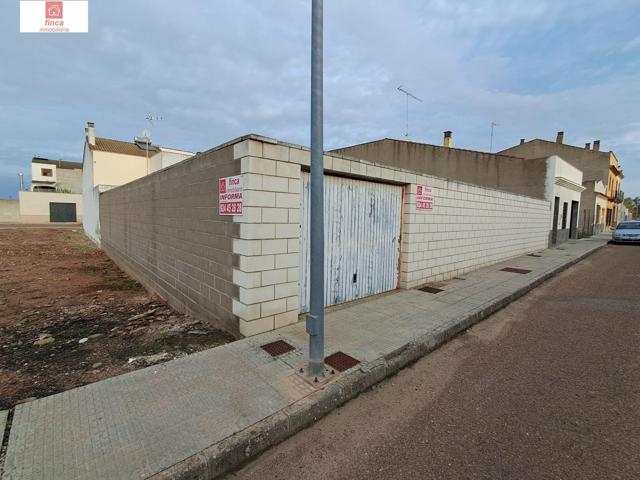 MONTIJO VENTA SOLAR URBANO, ZONA SOLARES MORENO, RODEADOS 280 M2 photo 0