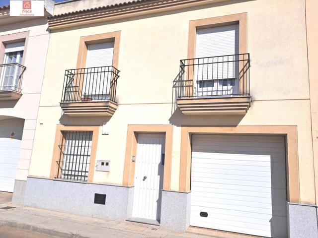 MONTIJO VENTA DUPLEX NUEVA, CON GARAJE, LUMINOSA, ZONA TRANQUILA photo 0