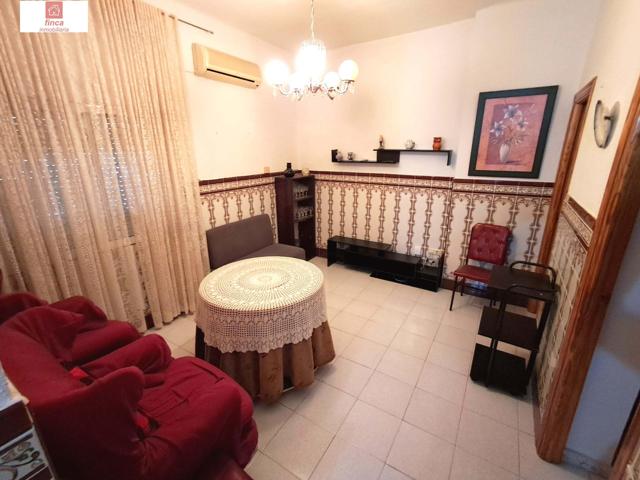 ALQUILER PUEBLA DE LA CALZADA, PISO 1ª PLANTA SIN ASCENSOR, AMUEBLADO, SPLIT EN SALÓN, CERCA COLEGIOS photo 0